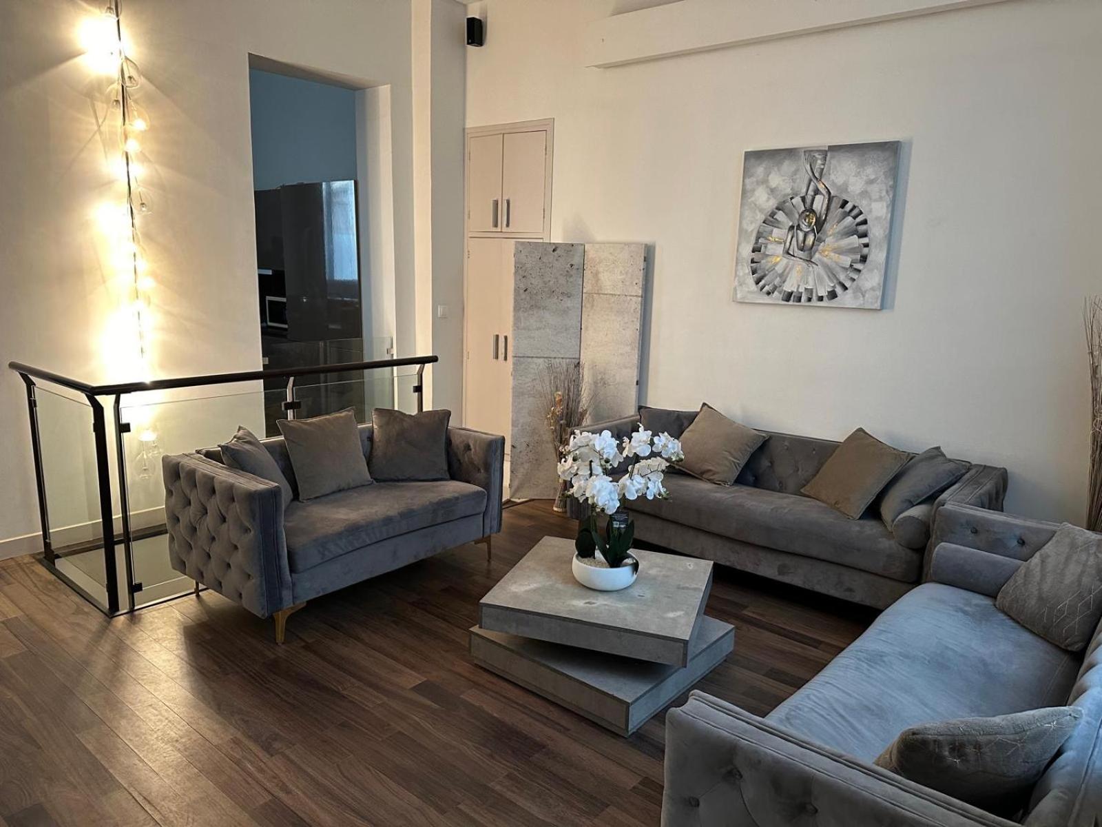 Les Champs Elysees-125M2 Modern And Spacious Paryż Zewnętrze zdjęcie